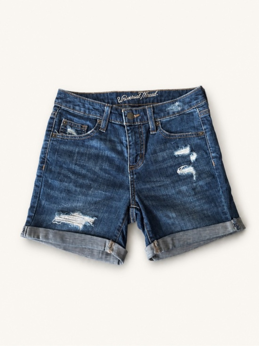 Universal Thread Mid Rise Boyfriend Short